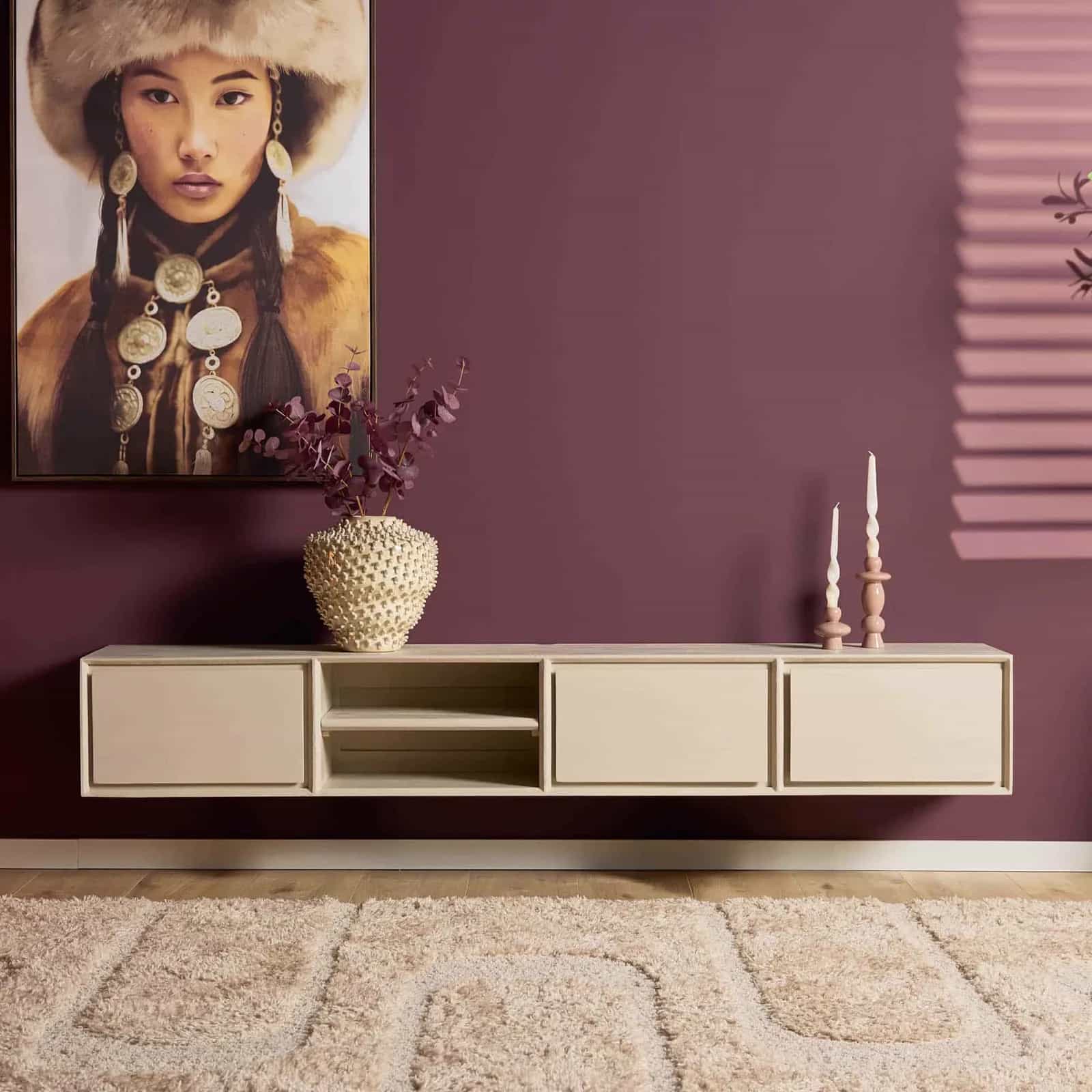 beige