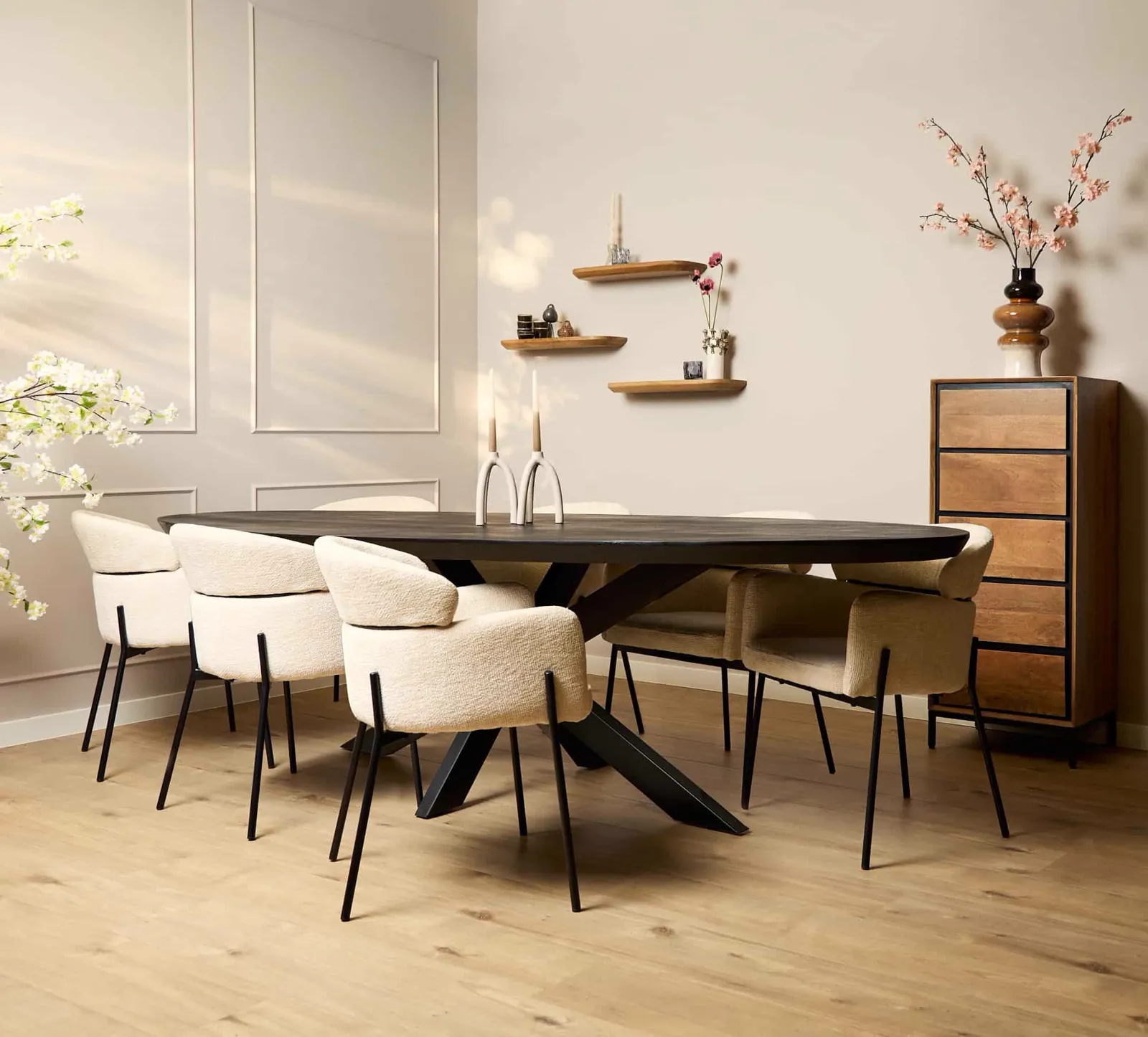 Eettafel Brandy Black | 240 cm | Ovaal - Starfurn