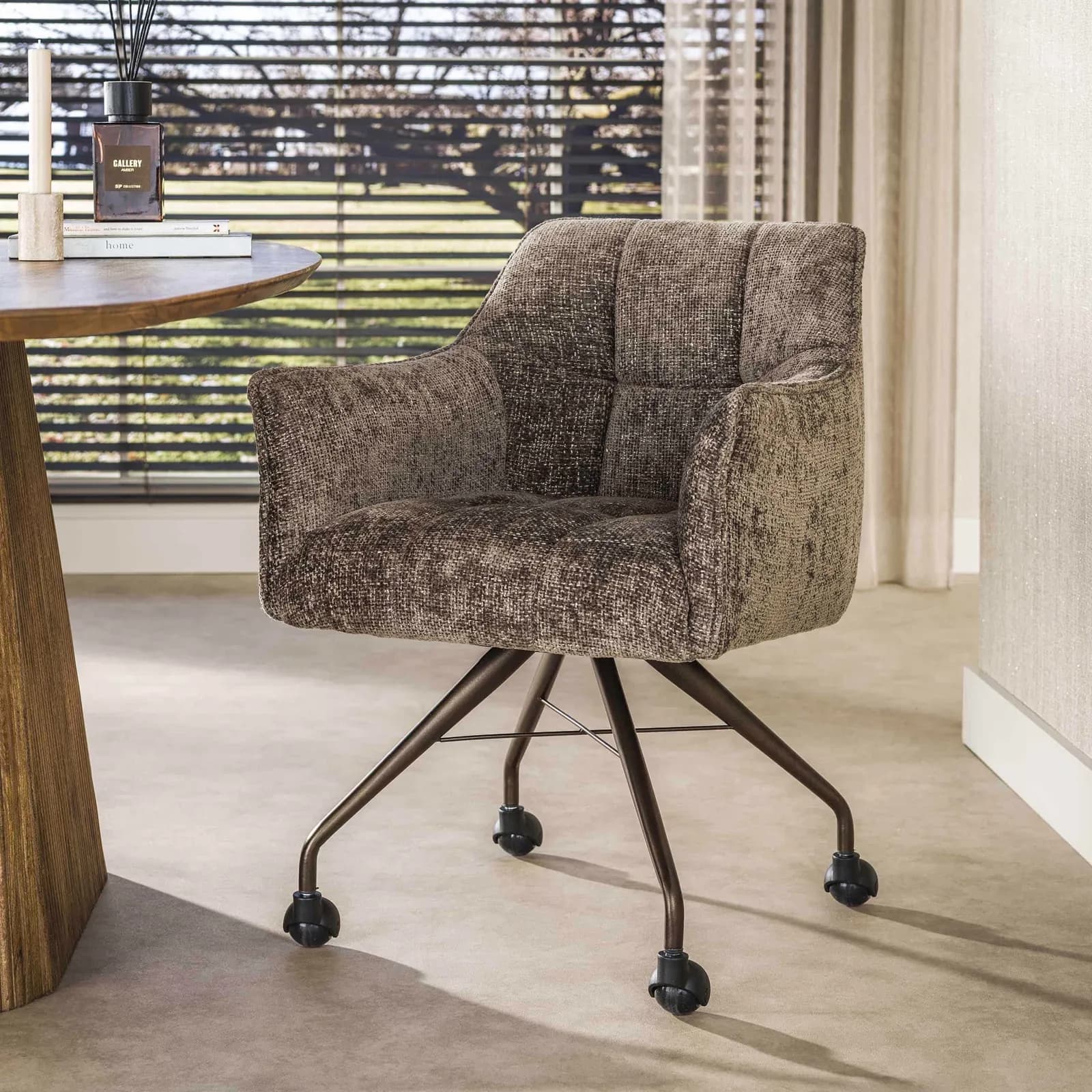 Armstoel Raster Hoven taupe