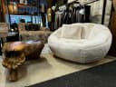 Loveseat Vivaro in zachte aaibare Teddy stof van Zitform met supercomfort.