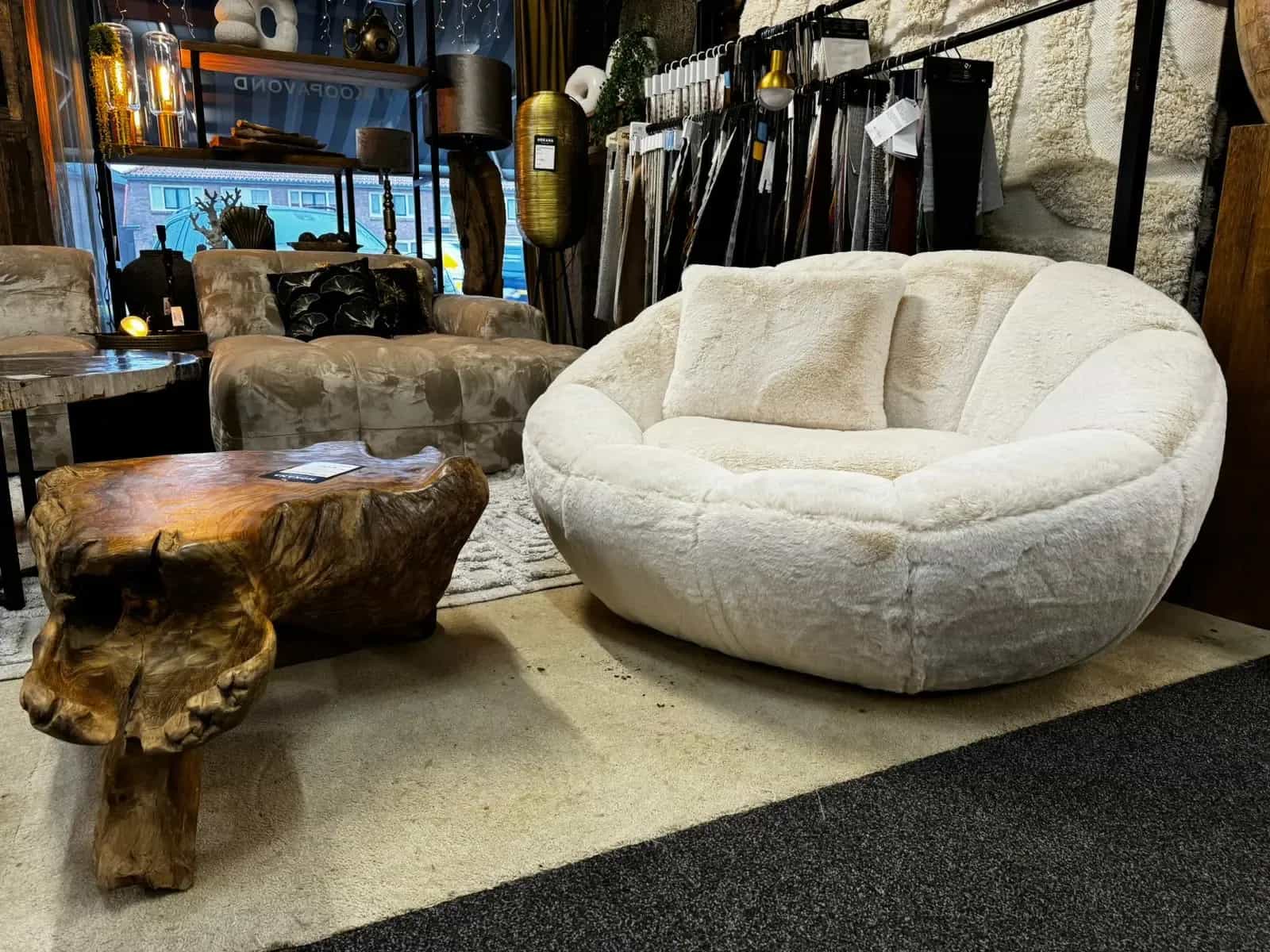Loveseat Vivaro