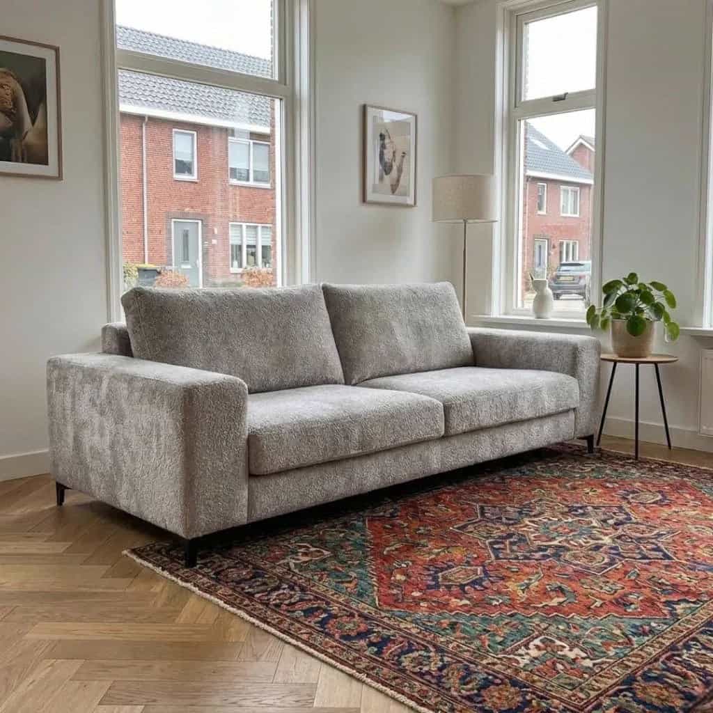 Loungebank Classy