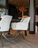 Eetkamerstoel Aline FR white chenille swivel fire retardant - Richmond Interiors