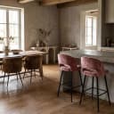 Barstoel Savoy customized fire retardant - Richmond Interiors