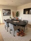 Eettafel ovaal zwart - Mokana Furniture