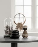 Schilderij Decorative wooden necklace - MUST Living
