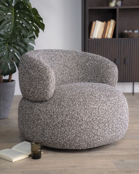 Moderne fauteuil Maeve taupe stof