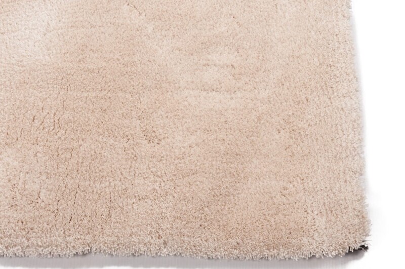 Karpet Velvet Touch Ivory White