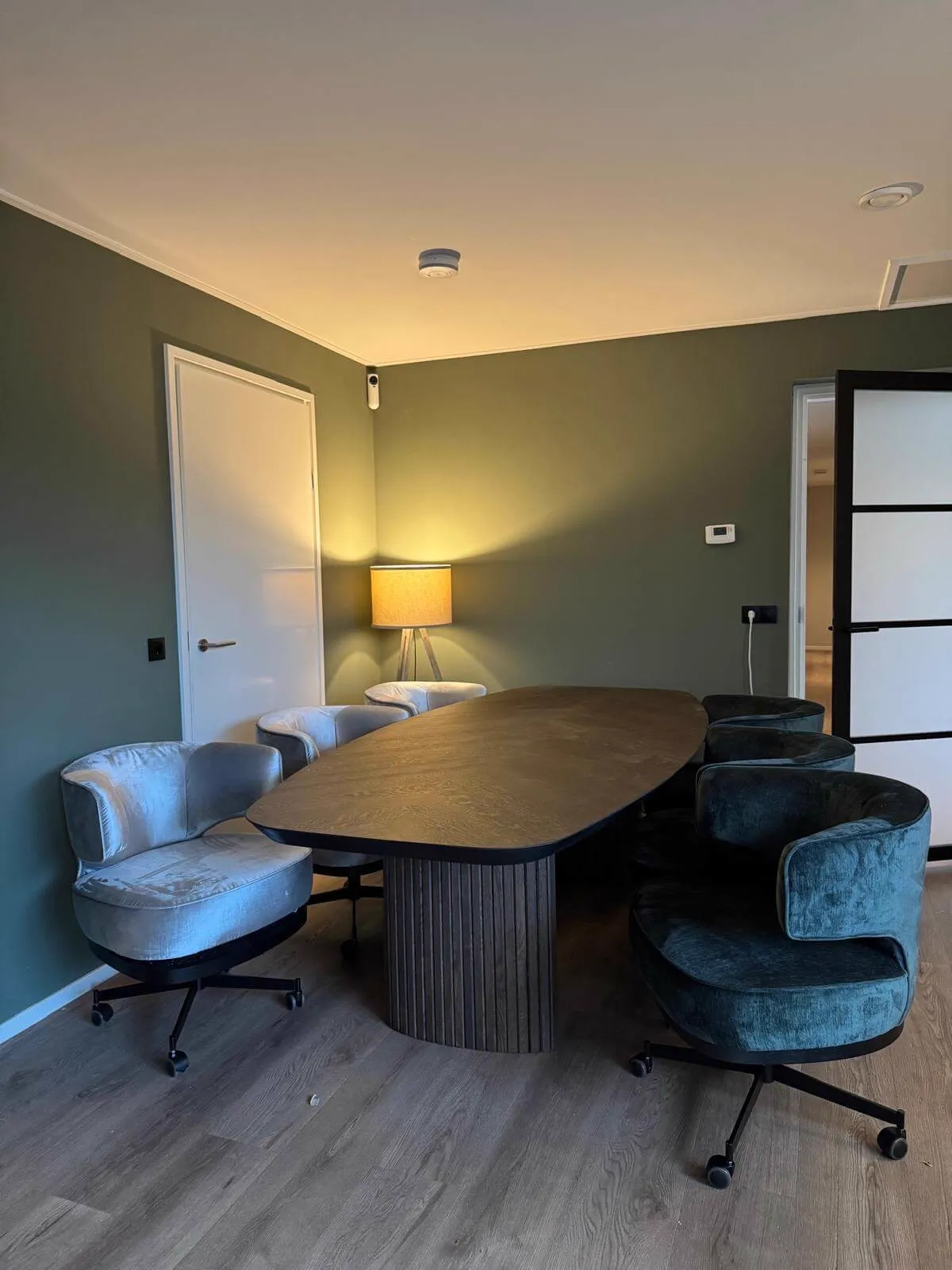 Sfeerfoto van een klantinterieur ingericht met meubels van Mokana Meubelen