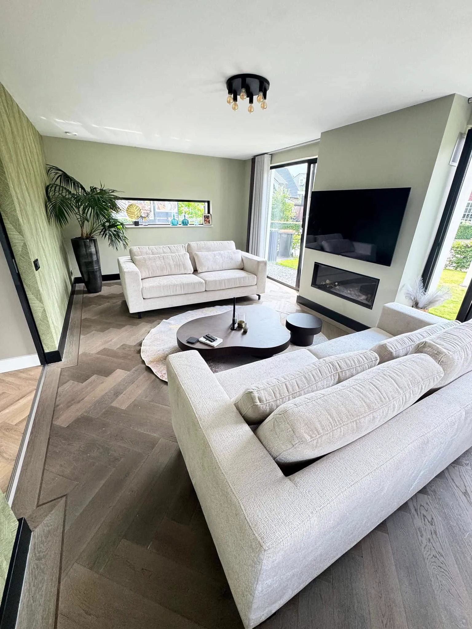 Bankstel Iris in Hengelo