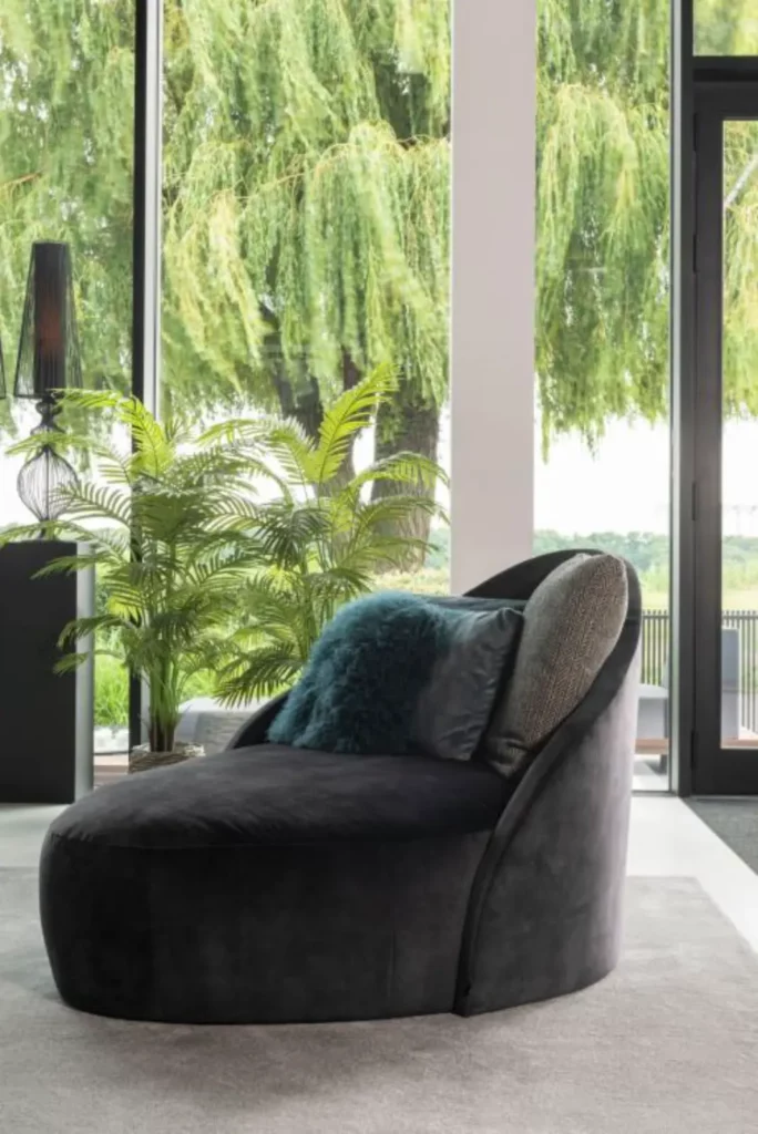 Lounge Toya