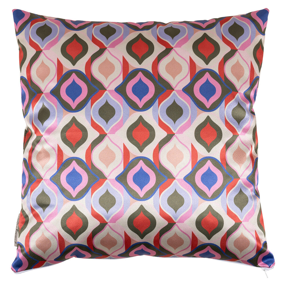 Kussen Mayra 50×50 (Monaco DSN 23047 Freedom 30 – 3011 Coral)